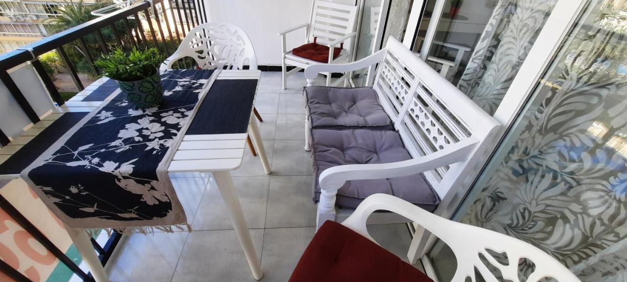 Happy Loix Apartamento Wifi Aa Benidorm Exterior foto